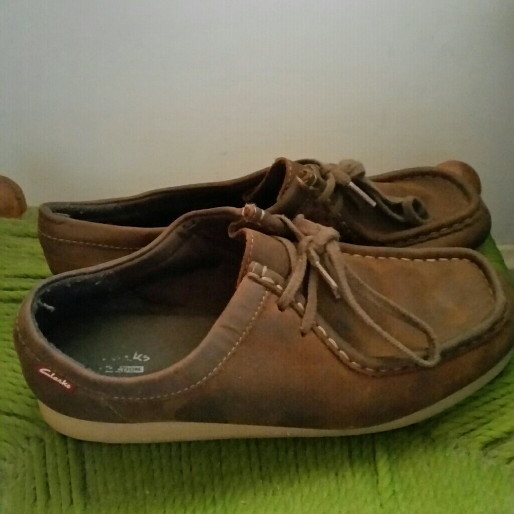 Clarks - Picture 3 of 4